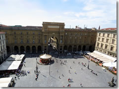 Piazza della Repubblica, Florence